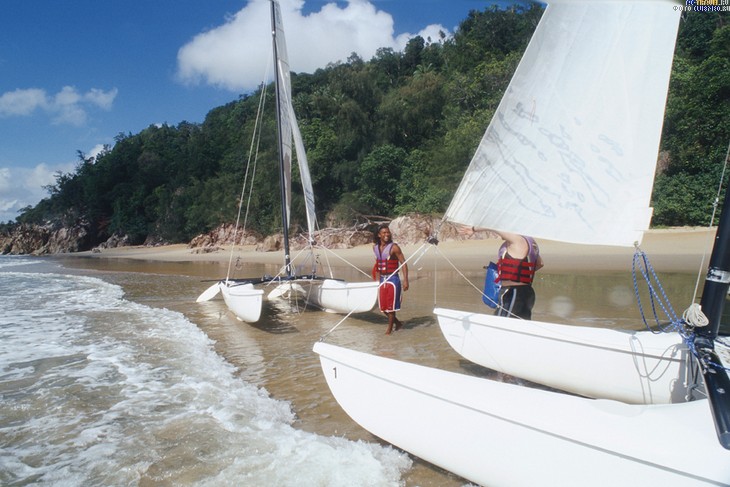   ().  Club Med Cherating Beach, 