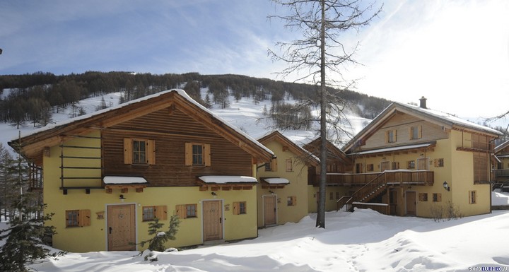   Club Med Pragelato Vialattea    ,  ,  ,    . .     