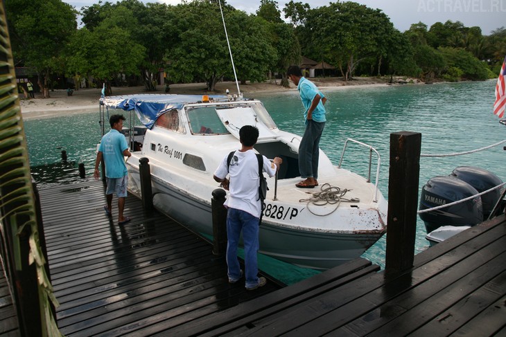    - -.  Mataking The Reef Dive Resort,  .