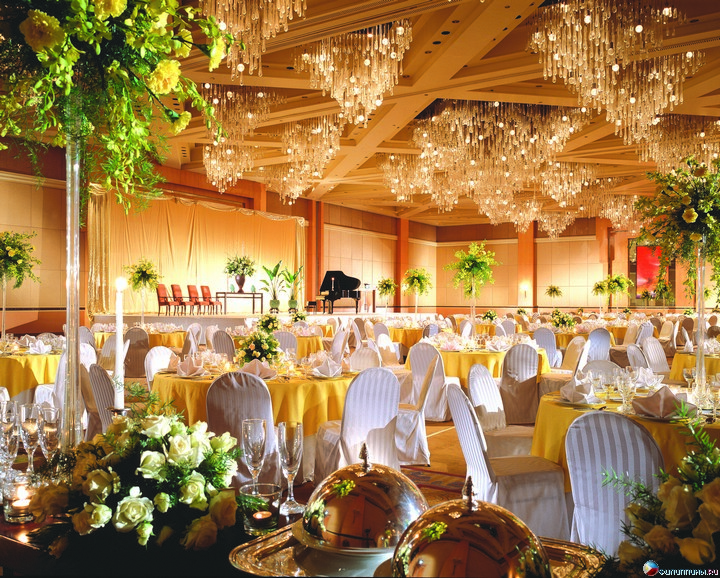 ����� Sofitel Philippine Plaza Manila, ���������, ������