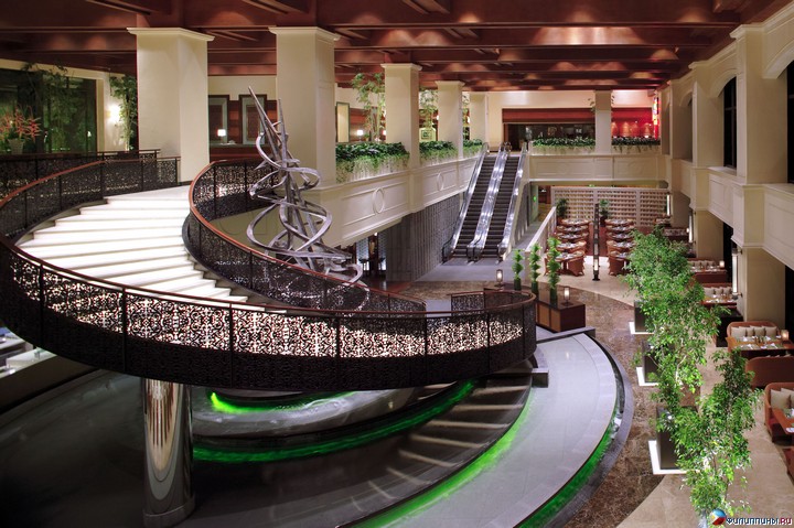 ����� Sofitel Philippine Plaza Manila, ���������, ������