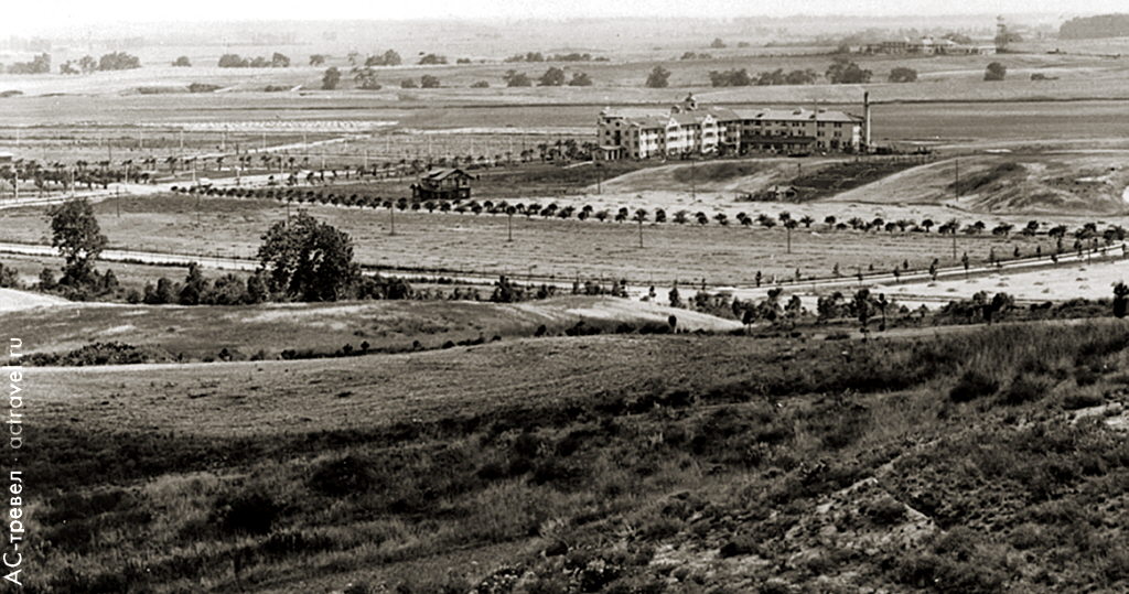    The Beverly Hills  1912 .