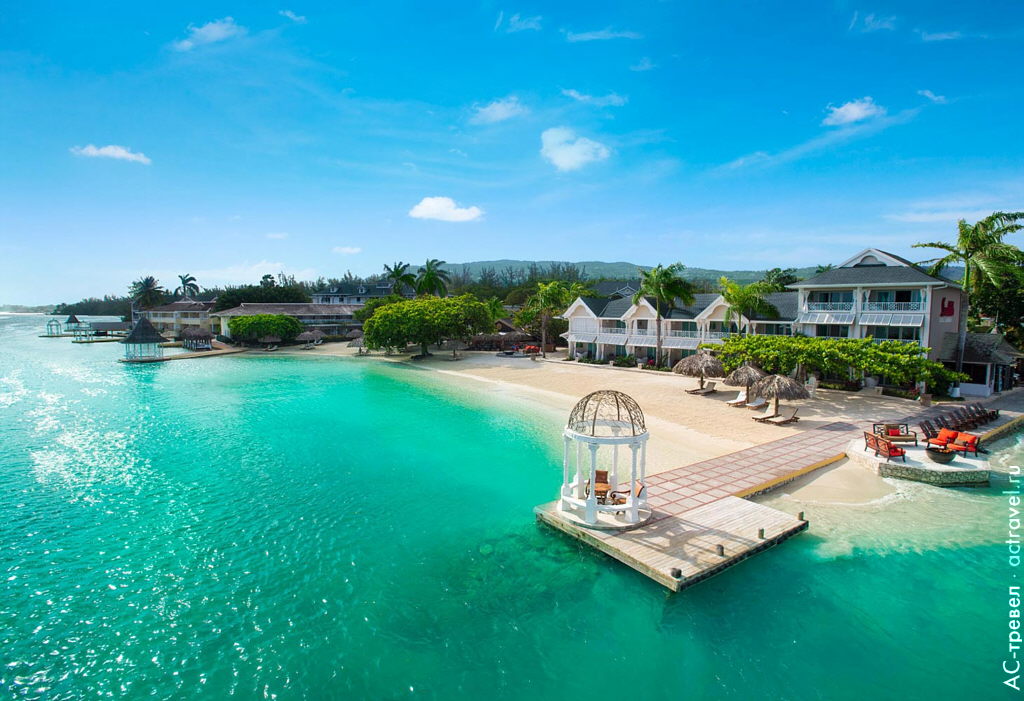  Sandals Royal Caribbean, 