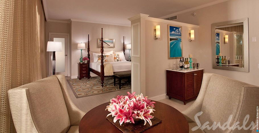  Balmoral Premium Room   Sandals Royal Bahamian