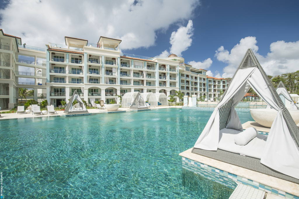  Sandals Royal Barbados ()